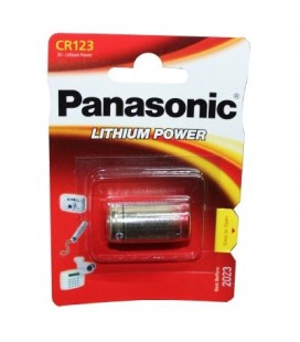 Pila litio formato CR123A marca Panasonic